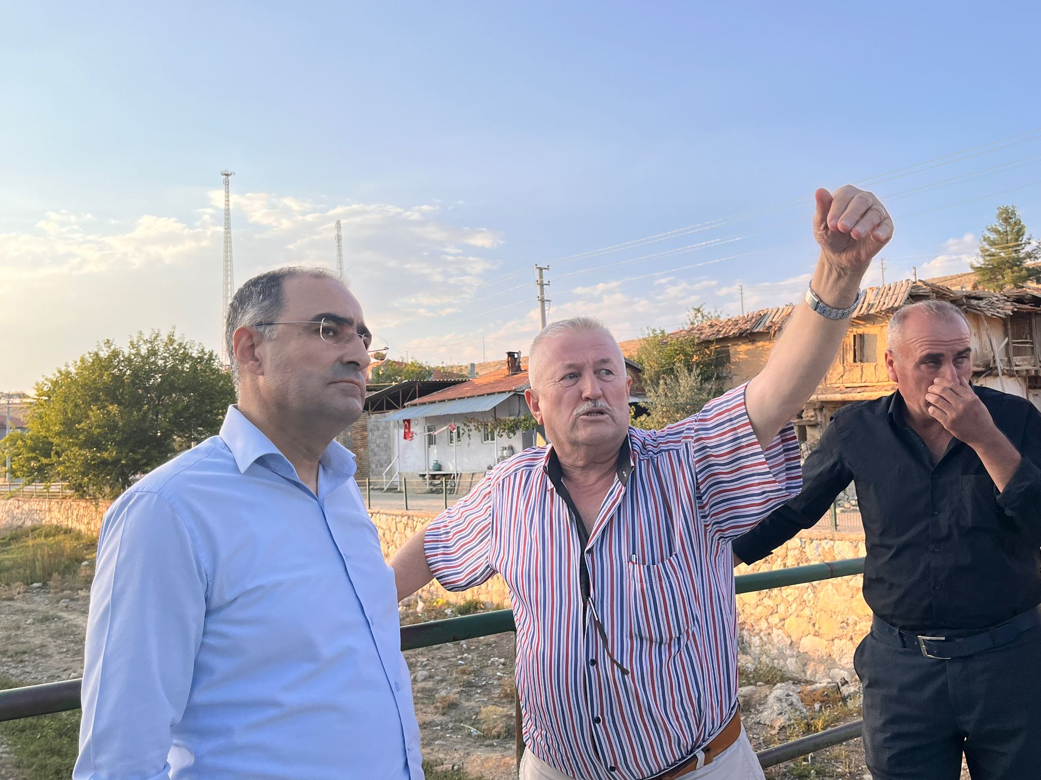 "İNSANLARA DOKUNABİLMEK, YARASI VARSA YARASINI SARABİLMEK İÇİN ÇALIŞIYORUZ"