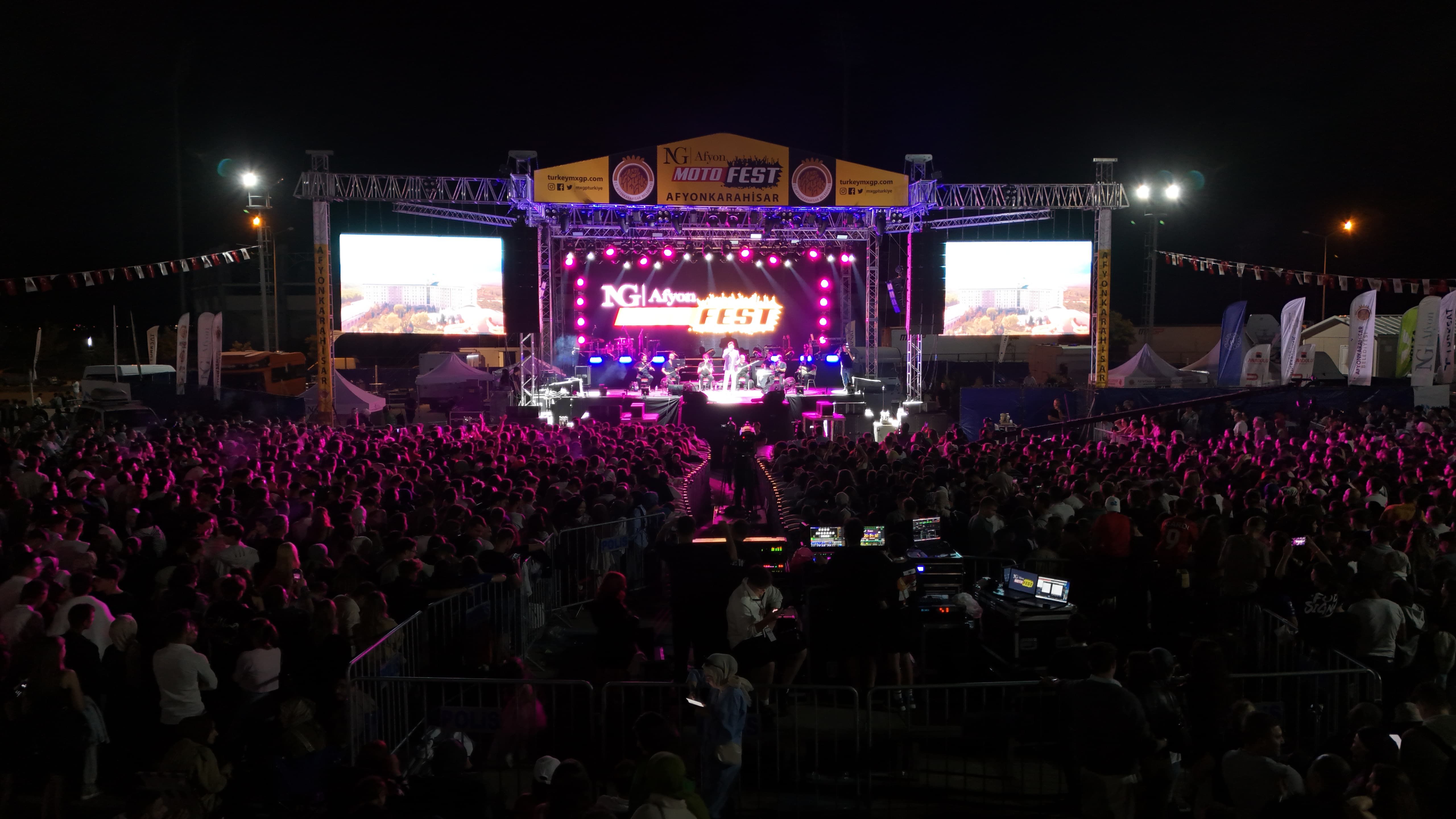 NG AFYON MOTOFEST´TE MÜZİK ZİYAFETİ