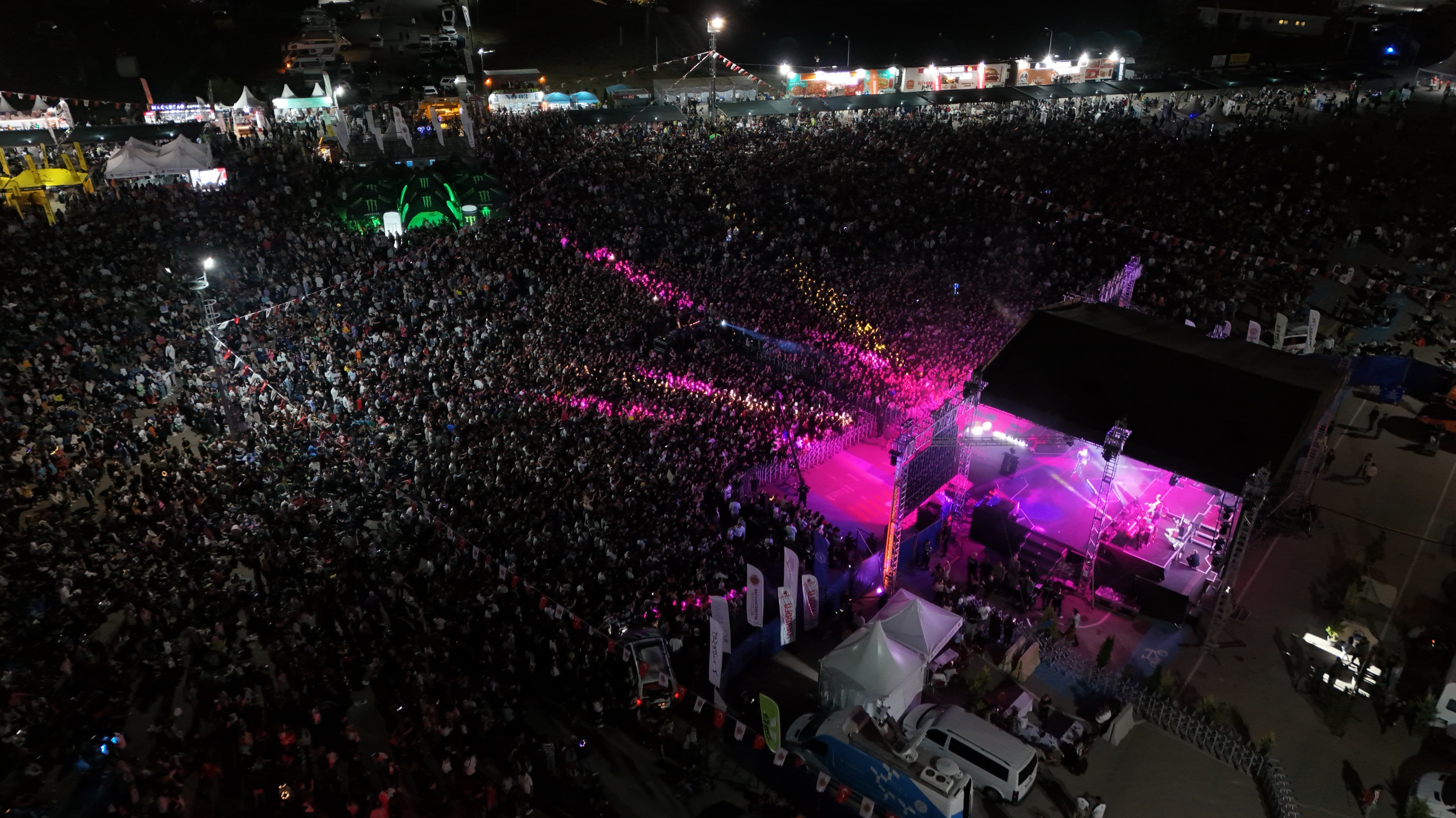 NG AFYON MOTOFEST´TE MÜZİK ZİYAFETİ