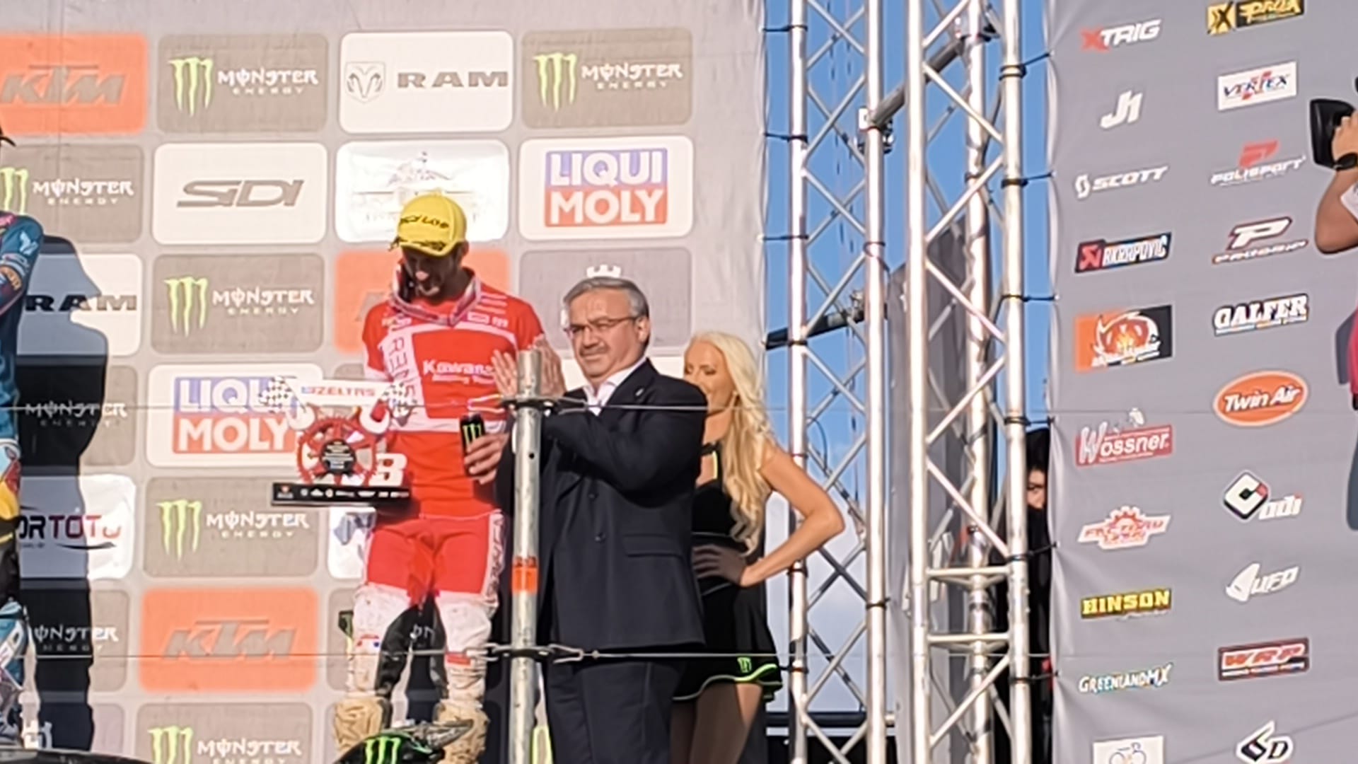 TÜM YARIŞLARIN ÇEKİŞMELİ GEÇTİĞİ MXGP TÜRKİYE YİNE DÜNYADA BÜYÜK SES GETİRDİ