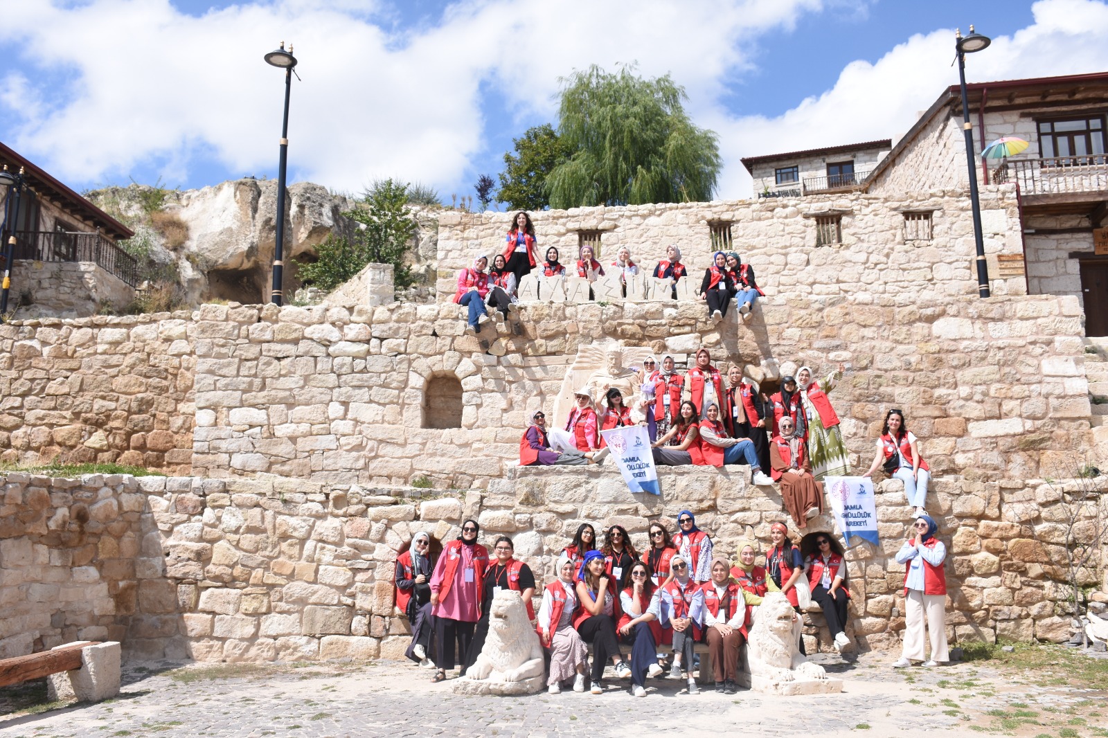 Damla Gönüllük Hareketi Kapsamında Öğrenciler Afyon’u Keşfetti