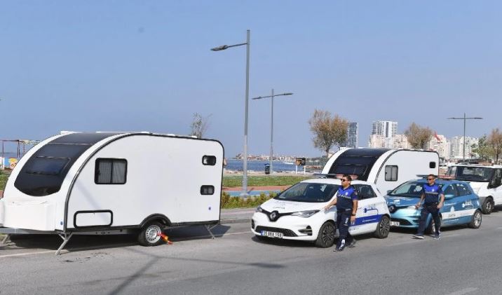 SAVRULMA SORUNLARI İLE TRAFİK GÜVENLİĞİNİ TEHLİKEYE SOKUYORLAR