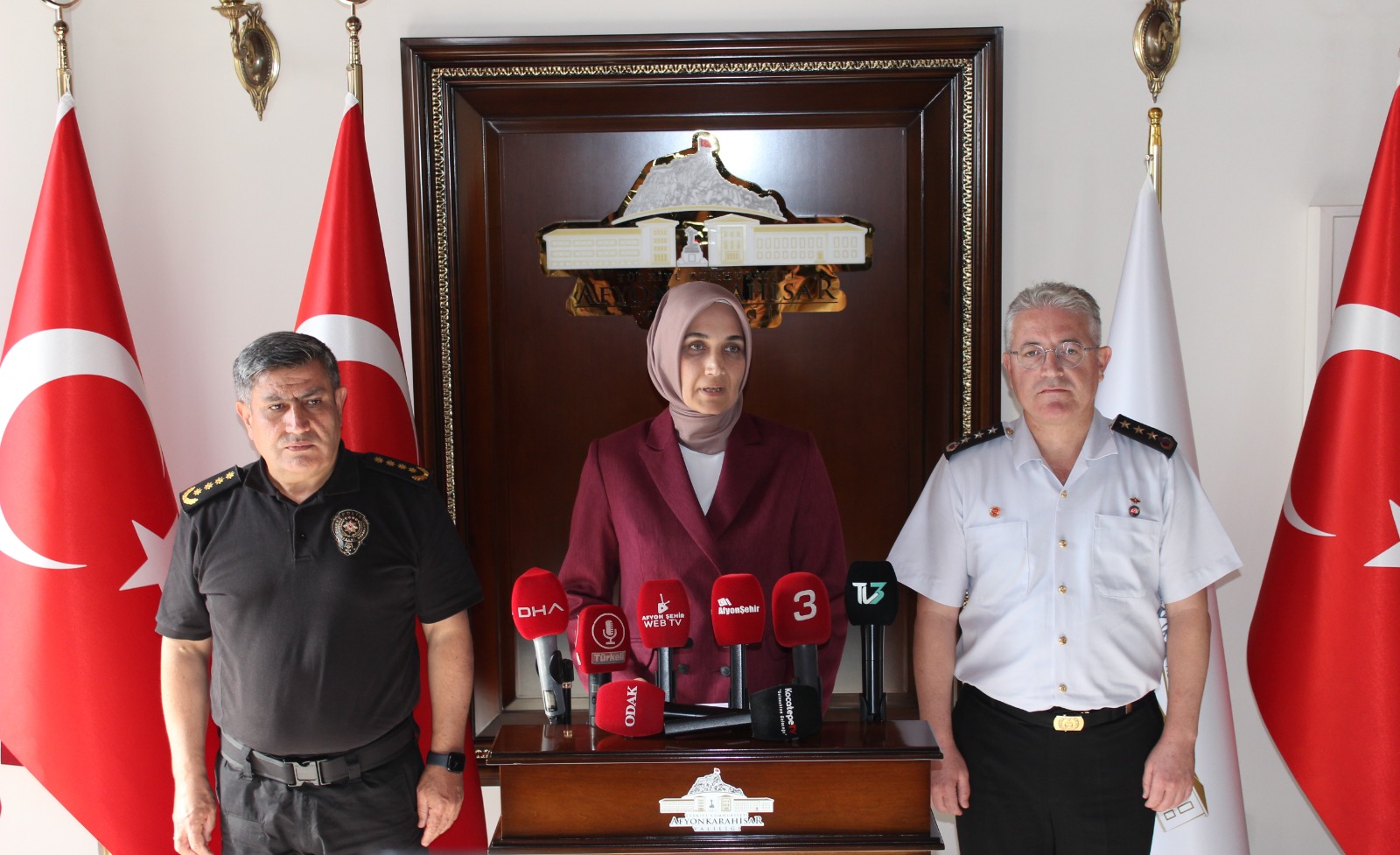 VALİ YİĞİTBAŞI AÇIKLADI:  853 OKULDA SERVİS ARAÇLARINA DENETİM BAŞLATILDI