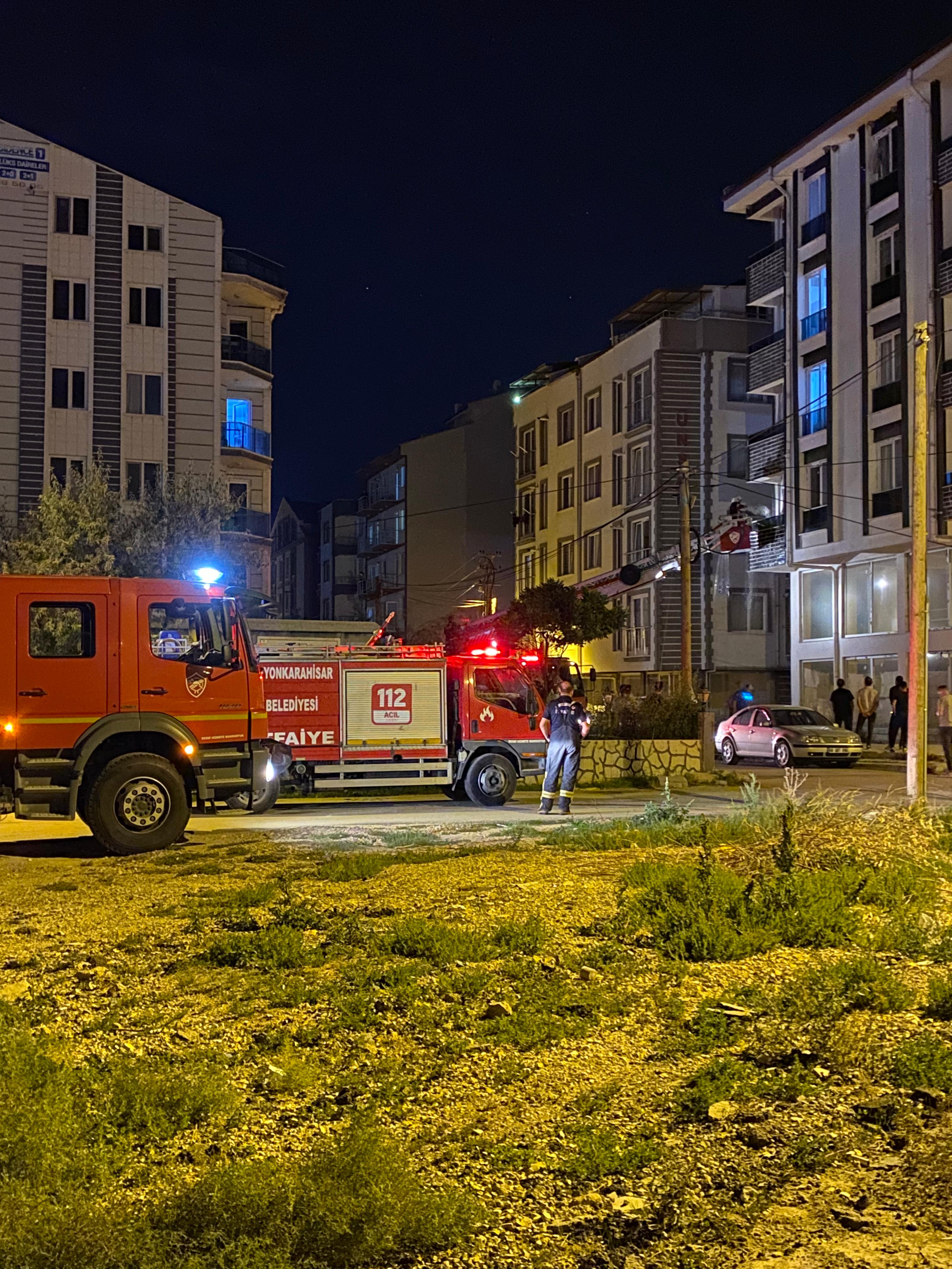 ERENLER MAHALLESİ'NDE KORKUTAN YANGIN!