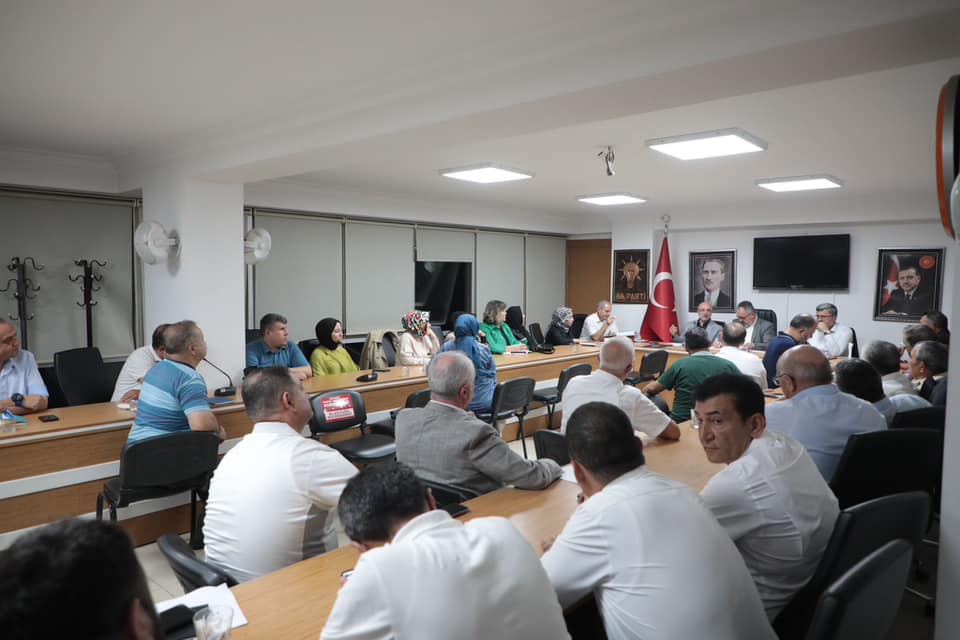 AK Parti Afyonkarahisar İl Yürütme ve Yönetim Kurulu Toplantısı Gerçekleştirildi