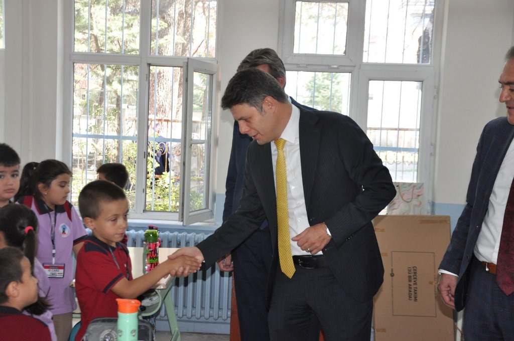 KAYMAKAM ÇENGEL ÖĞRENCİLERE BAŞARILAR DİLEDİ