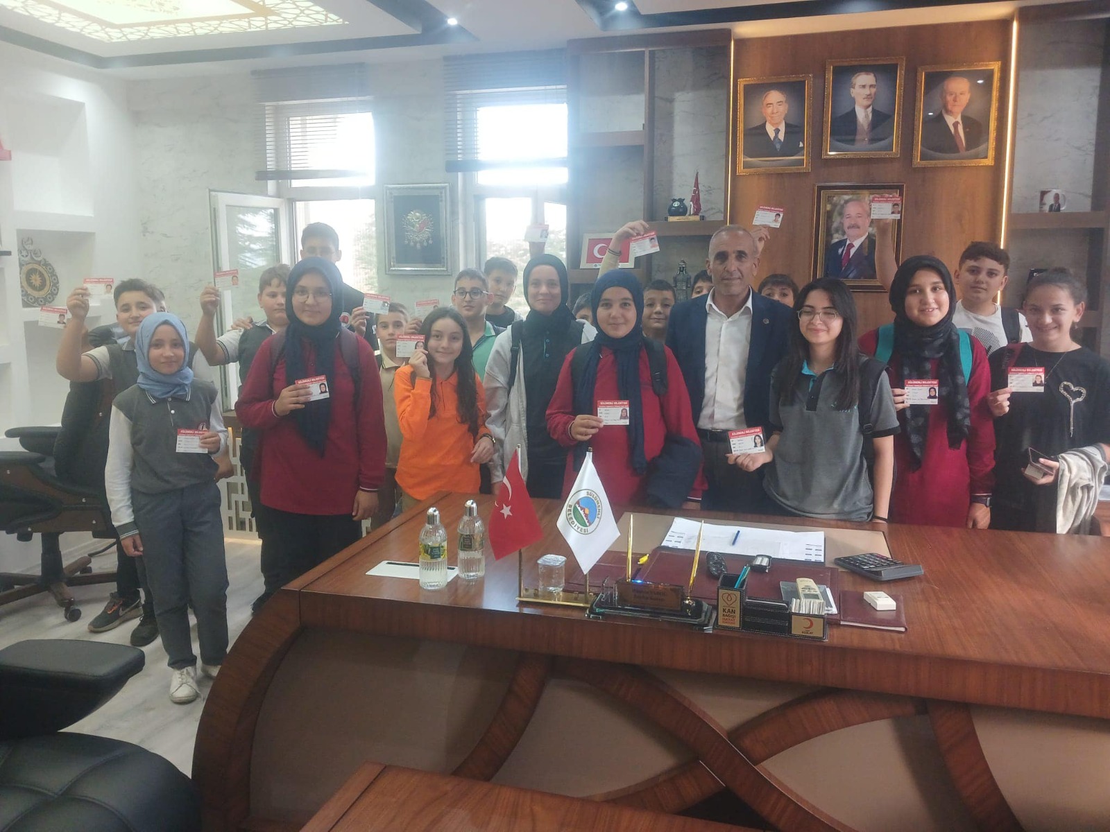 Başkan Varol'dan Sülümenli Öğrencilerine Ücretsiz Ulaşım Müjdesi