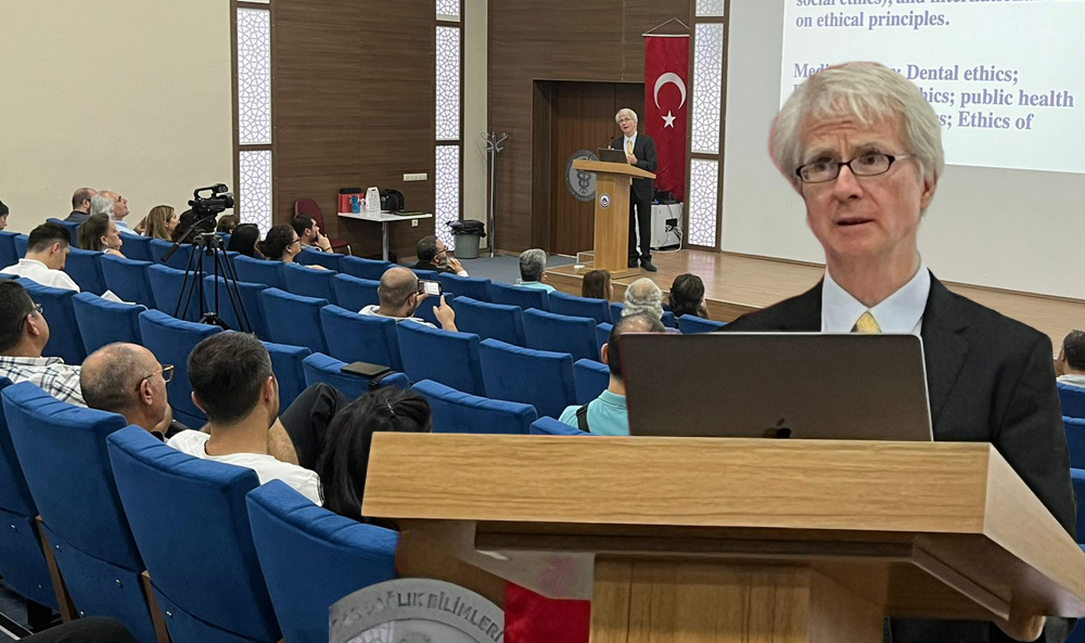 Profesör Macer “İyi Yaşamın Anahtarı, Biyoetik ve Adalet İlkelerinde Gizli"
