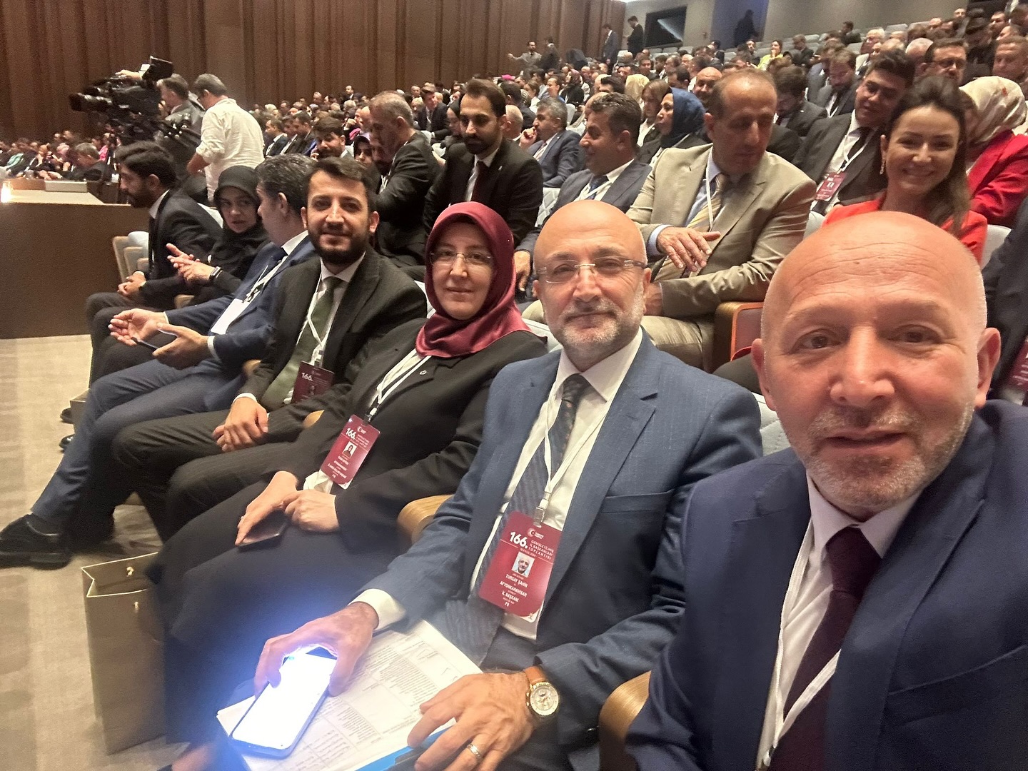 AK Parti Afyonkarahisar Heyeti, Cumhurbaşkanı Erdoğan Başkanlığındaki Toplantıya Katıldı