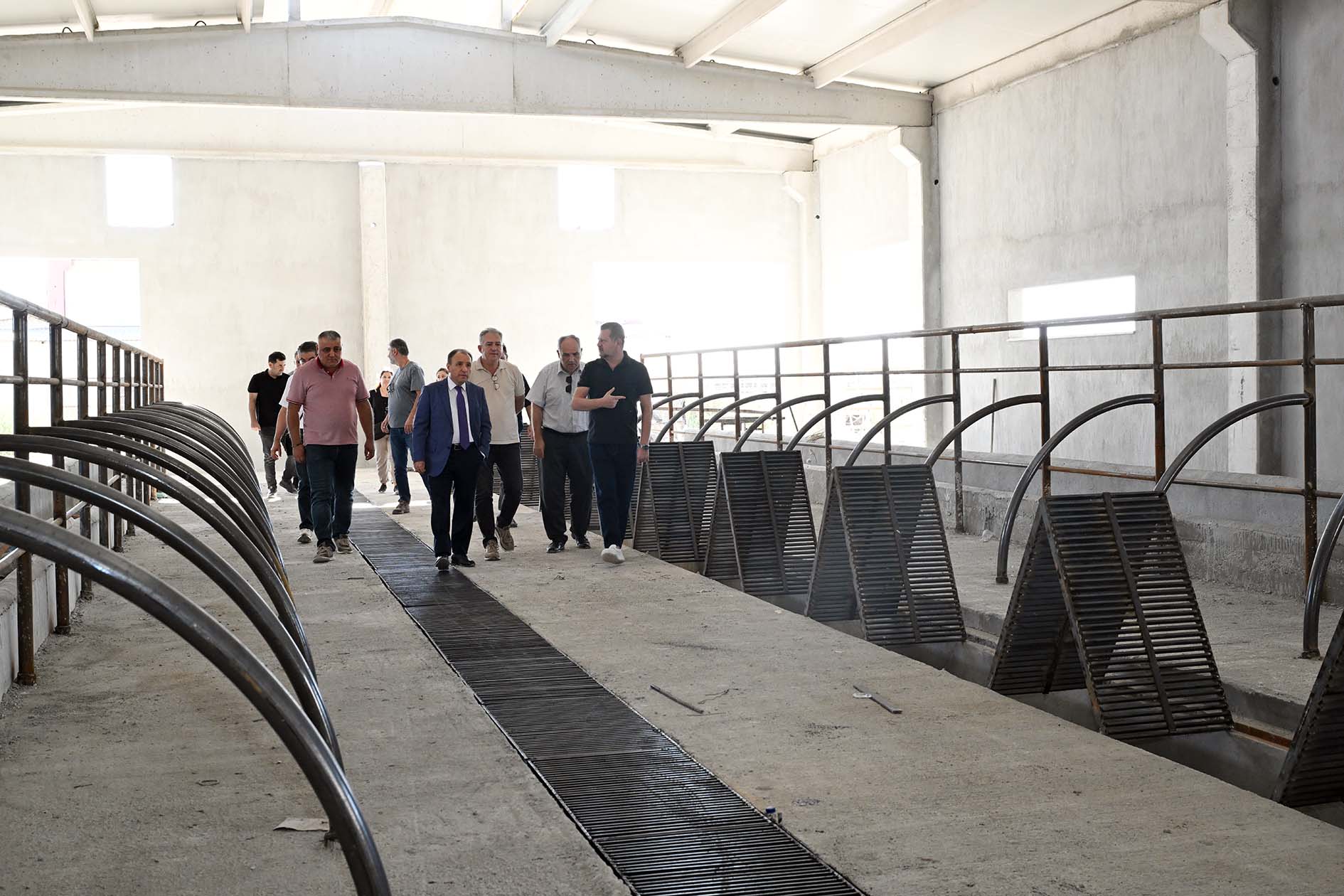 Rektör Karakaş: “İlahiyat Fakültesi Binası Yeni Döneme Hazır, OSB Teknopark Yıl Sonunda Açılacak!”