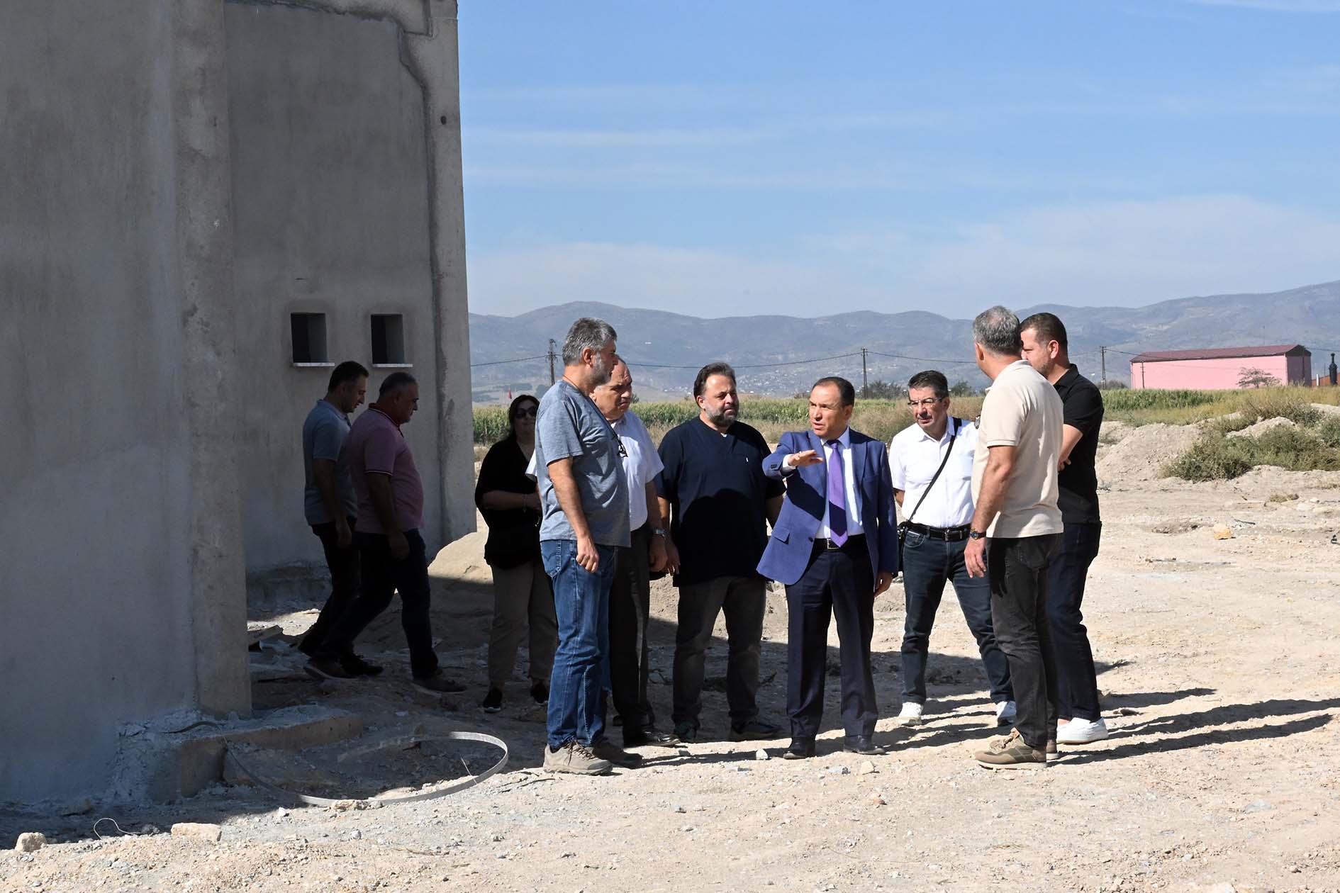 Rektör Karakaş: “İlahiyat Fakültesi Binası Yeni Döneme Hazır, OSB Teknopark Yıl Sonunda Açılacak!”