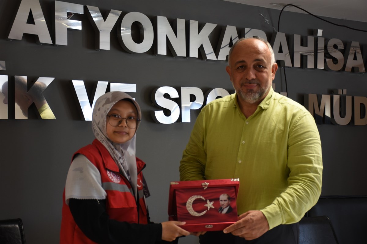 Damla Ekibi Afyonkarahisar'da Gönüllülük Ruhunu Yükseltti