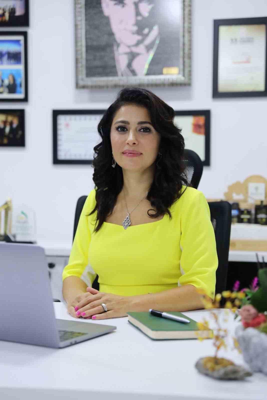 CİLT HASARINA KARŞI ARI ÜRÜNLERİ TAVSİYESİ
