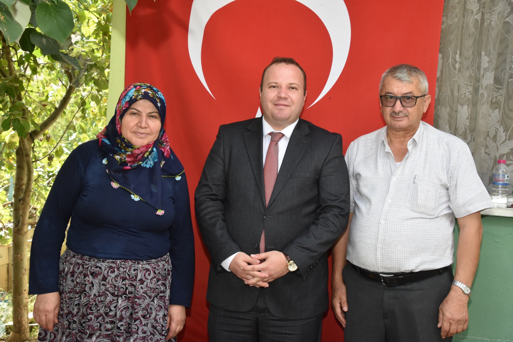 ŞUHUT KAYMAKAMI ESER'DEN ŞEHİT AİLELERİNE ZİYARET