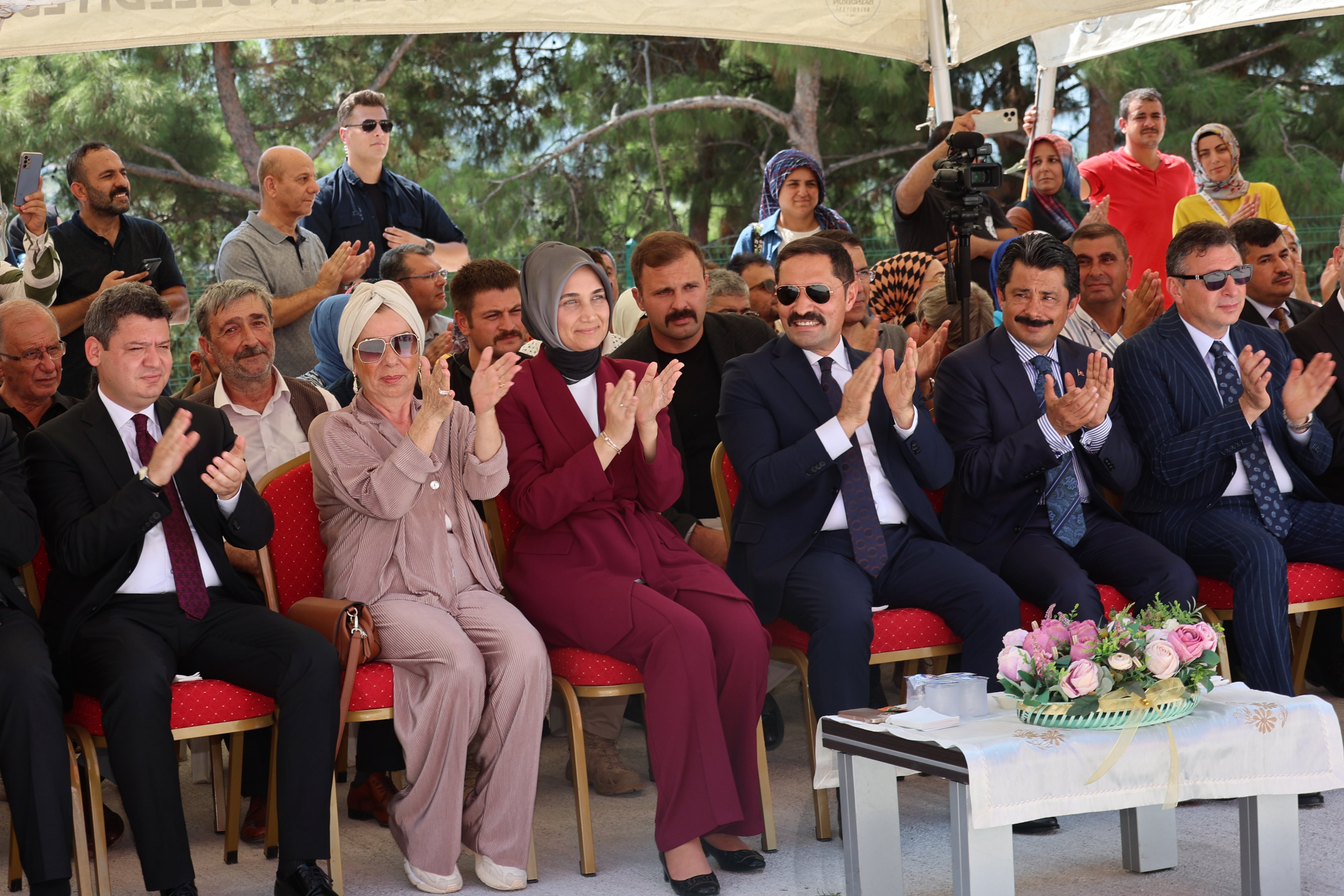 İskenderun’da İnşa Edilen Kadınana İlkokulu’nda Eğitime Başlandı