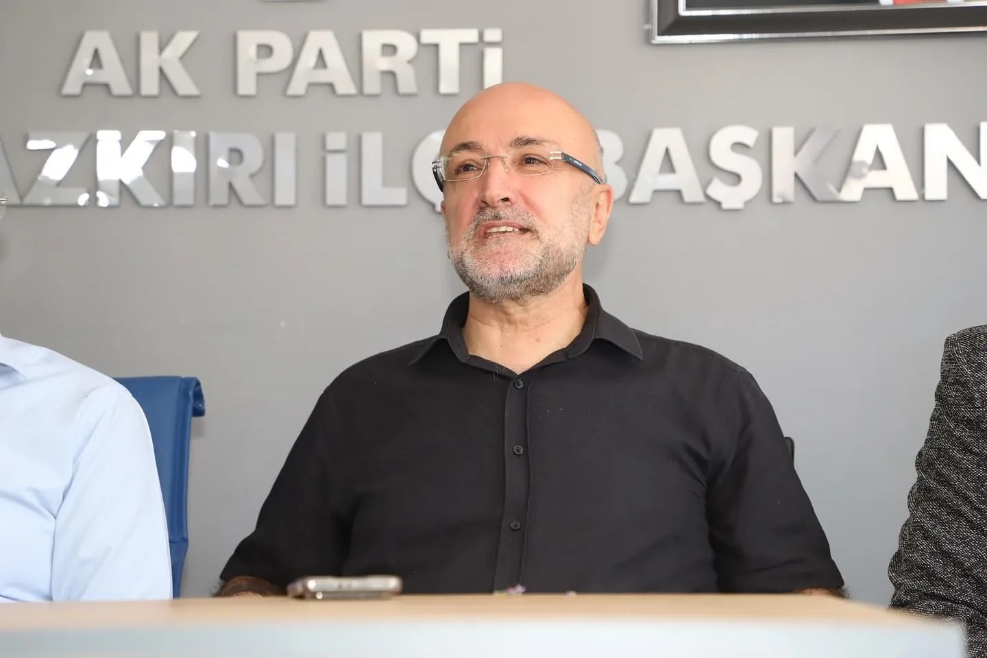 AK Partili Şahin’den Hülya Avşar’ın Programına Tepki
