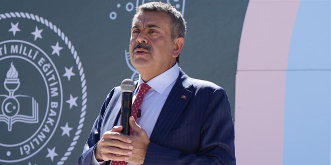 Bakan Tekin Öğretmenlerimizden Çok Fazla İş Bekliyoruz