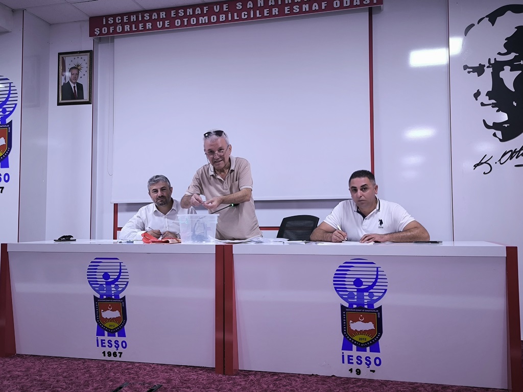 İSCEHİSAR'DA OKULLARA TEMİZLİK GÖREVLİSİ ALIMI İÇİN KURA ÇEKİLDİ