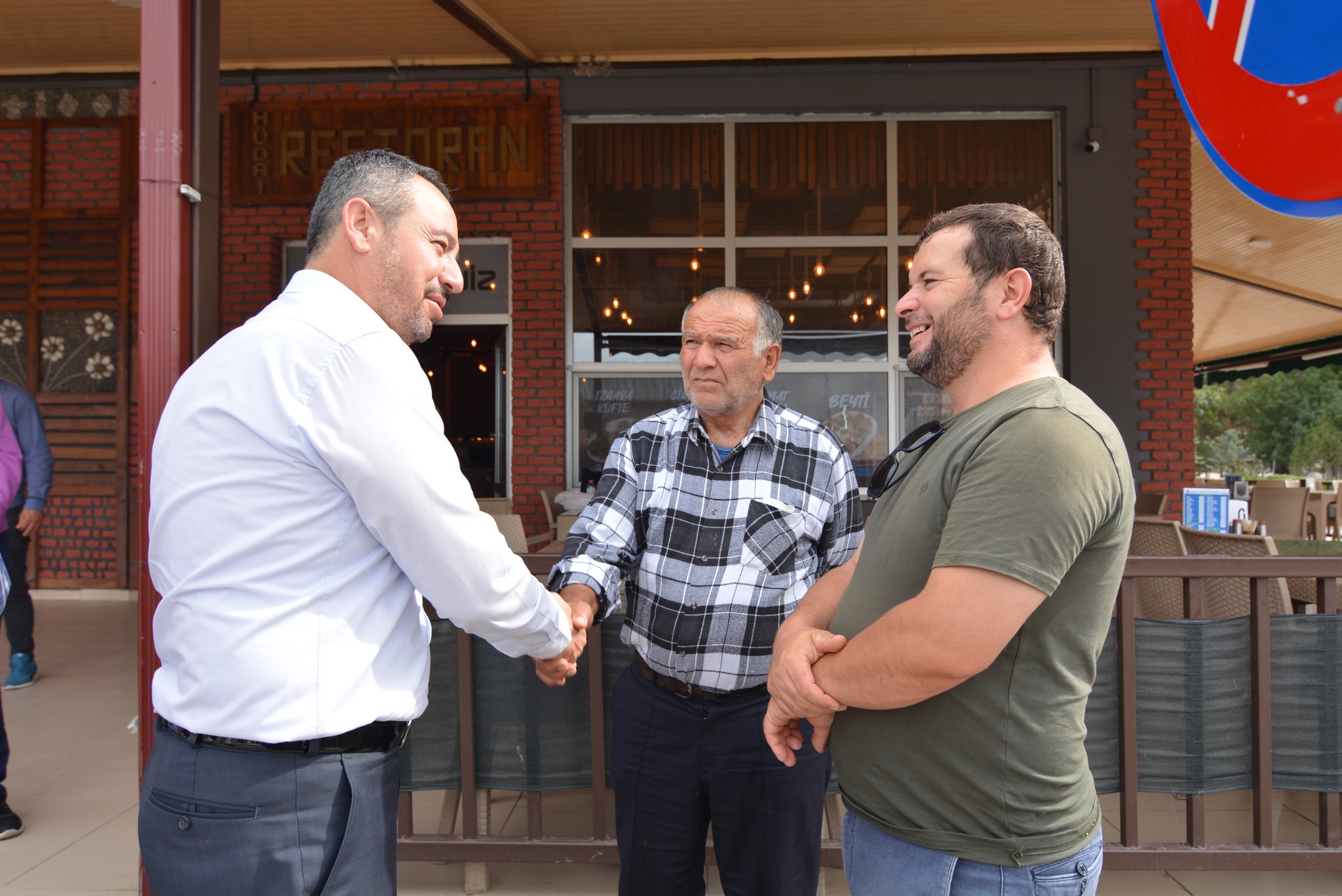 Başkan Öztaş, Hüdai Market Ve Restoran'da Denetim Yaptı