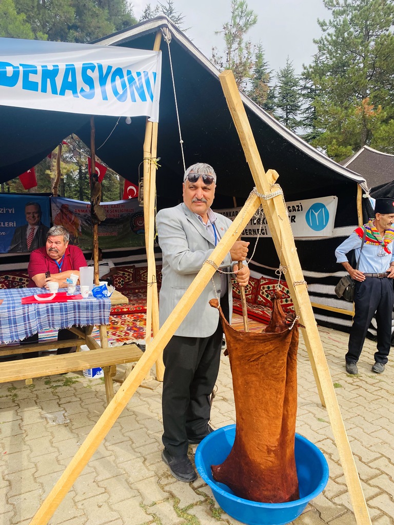 AFYONKARAHİSAR ÇADIRLARI ZİYARETÇİ AKININA UĞRADI
