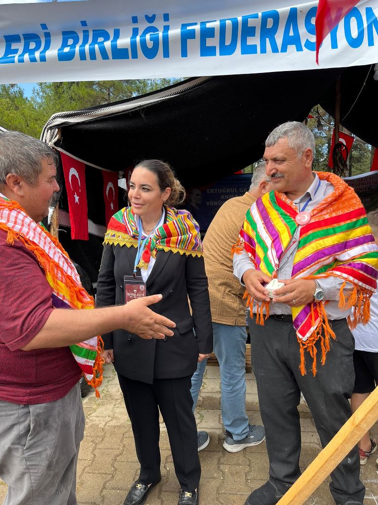 AFYONKARAHİSAR ÇADIRLARI ZİYARETÇİ AKININA UĞRADI