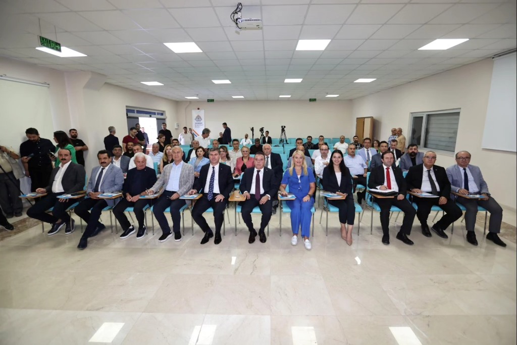 BAŞKAN ÖZTAŞ, AKDENİZ BELEDİYELER BİRLİĞİ EĞİTİMİNE KATILDI