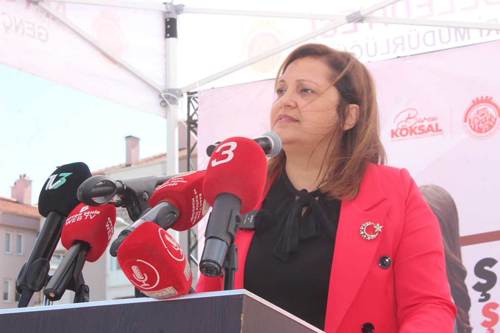 'ŞEHİT ÖĞRETMEN ŞENAY AYBÜKE YALÇIN' BİLGİ EVİ GENÇLERE IŞIK OLACAK