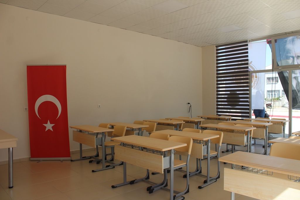 'ŞEHİT ÖĞRETMEN ŞENAY AYBÜKE YALÇIN' BİLGİ EVİ GENÇLERE IŞIK OLACAK