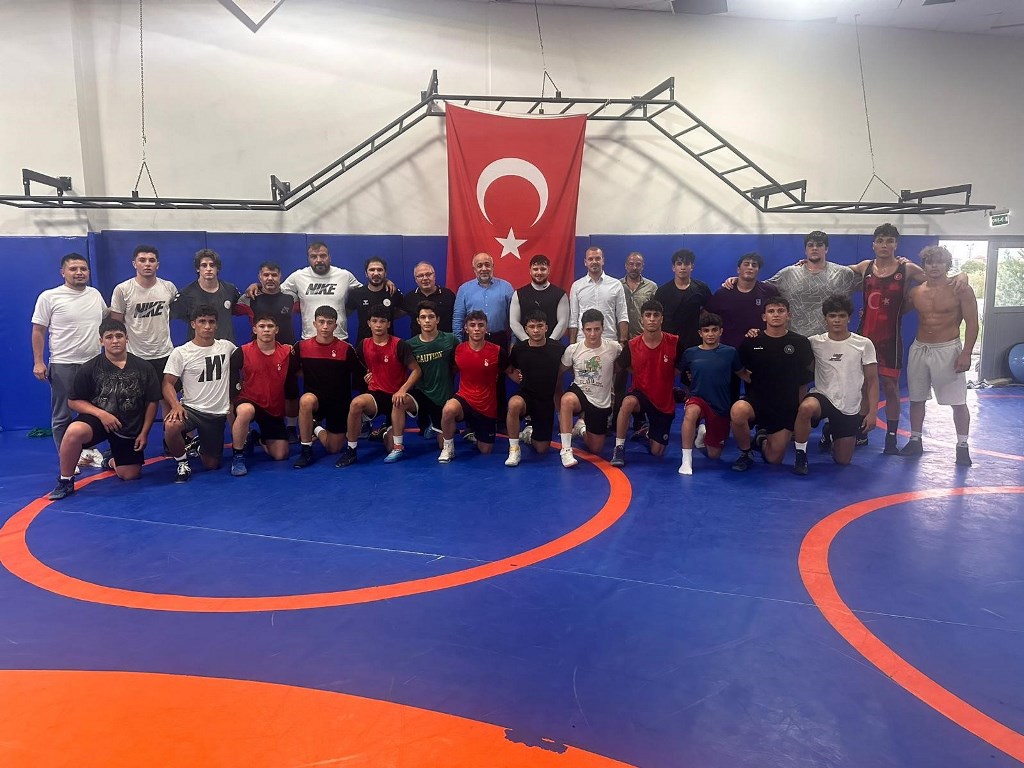 TOHM SPORCULARININ ANTRENMANLARI SÜRÜYOR