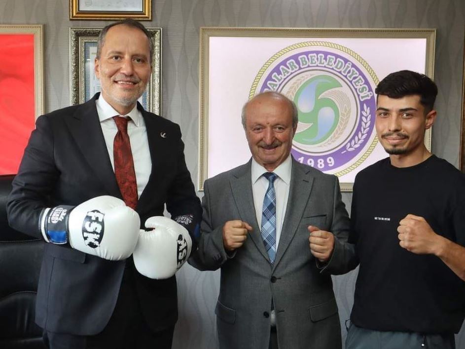 "KISA SÜREDE BÜYÜK HİZMETLER YAPILDI"