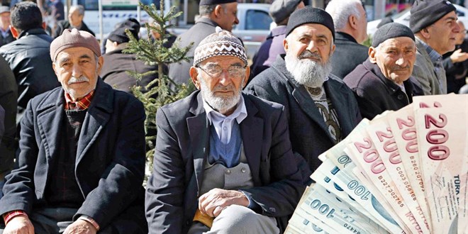 EMEKLİ VE MEMURA NE KADAR ZAM YAPILACAK?
