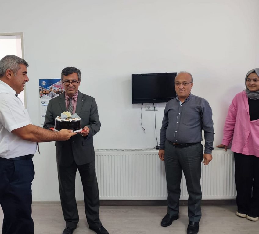 SÜNNETCİ'DEN SÜRPRİZ ZİYARET