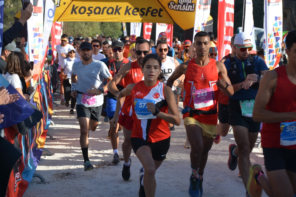 AFYONKARAHİSAR'DA ARNİCA 10. FRİG ULTRA MARATONU BAŞLADI