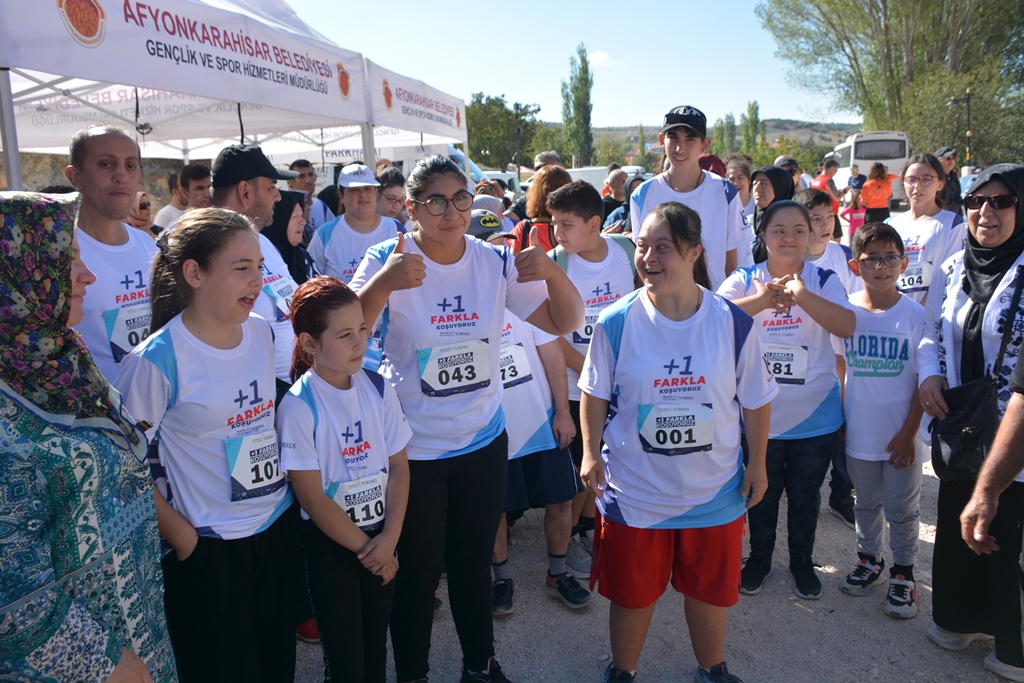 AFYONKARAHİSAR'DA ARNİCA 10. FRİG ULTRA MARATONU BAŞLADI