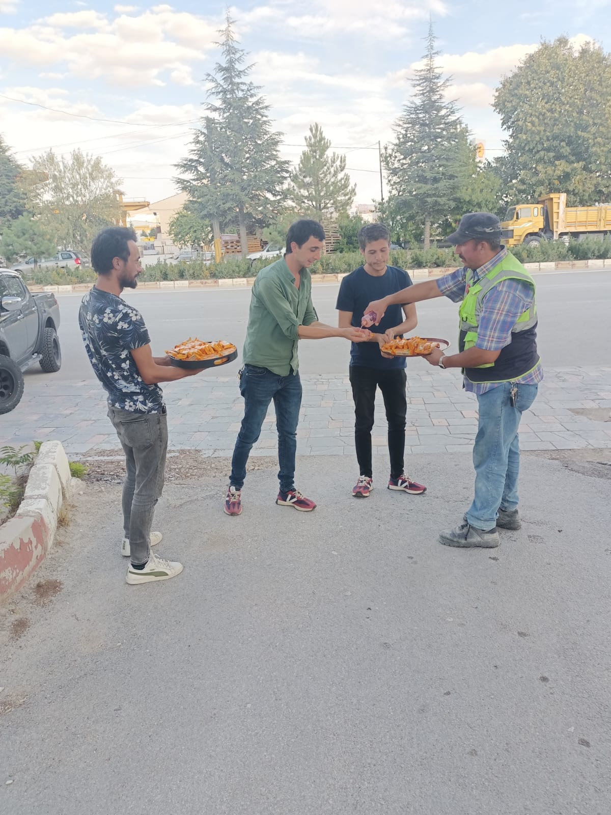 İscehisar’da Mevlid Kandili Maneviyatı Başkan Kılınçarslan’a Teşekkür