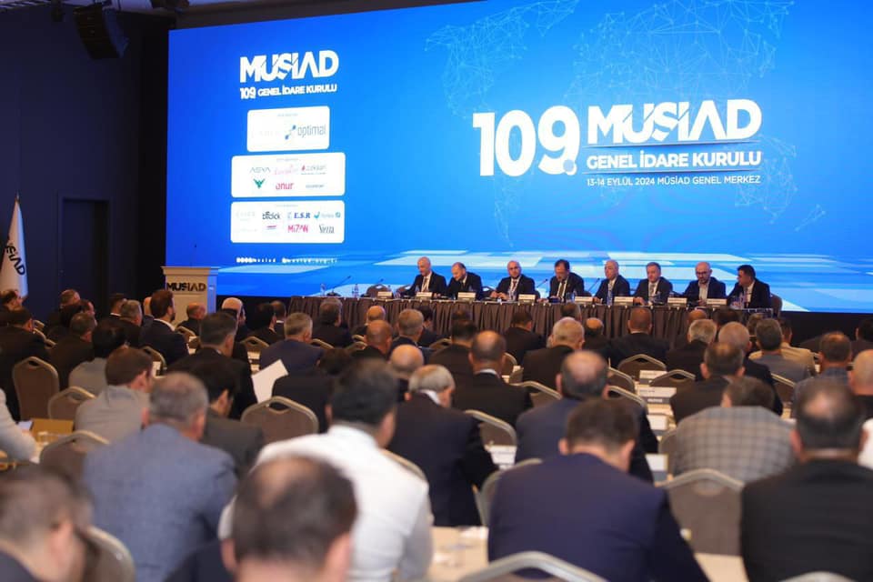 AFYON MÜSİAD’DAN ANKARA ÇIKARTMASI