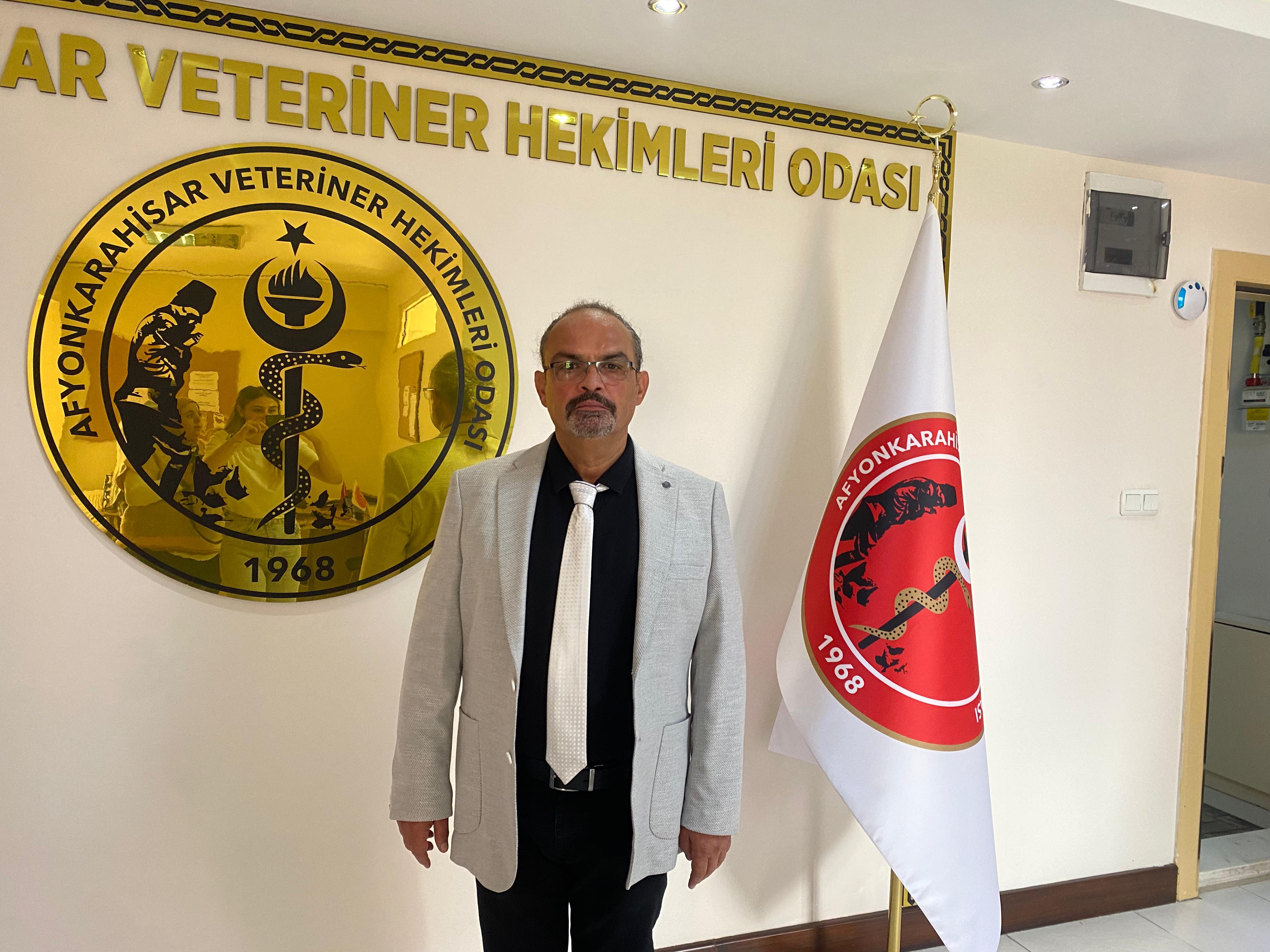 VETERİNER HEKİMLER ODASI BAŞKAN ADAY PROF. DR. UÇAR "MESLEKTAŞLARIMIZA EN İYİ HİZMETİ SUNMAK İÇİN ÇALIŞACAĞIZ"