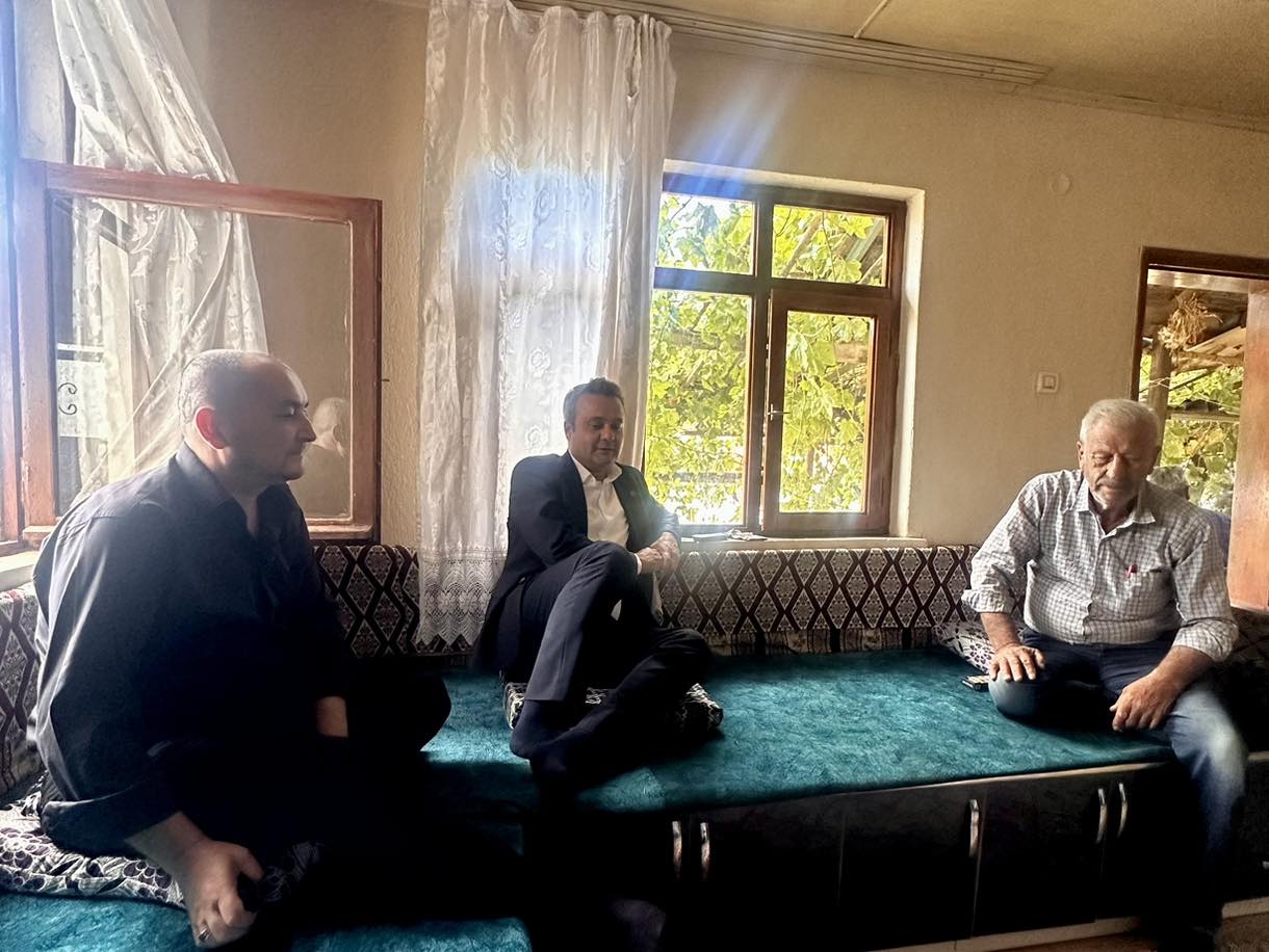 ERHAN: "YAPILMAYAN YOLLAR NEDENİYLE ZOR OLSA DA HACIBEYLİ KÖYÜNE GİTTİK"