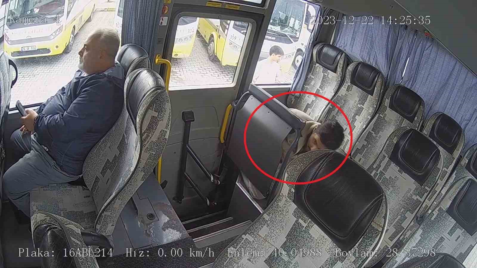 Husumetlisini Önce Vurdu Sonra Acımasızca Darbetti!