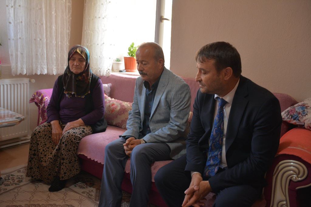 MİLLETVEKİLİ TAYTAK, ŞEHİT ÇAPAN'IN BABA OCAĞINI ZİYARET ETTİ