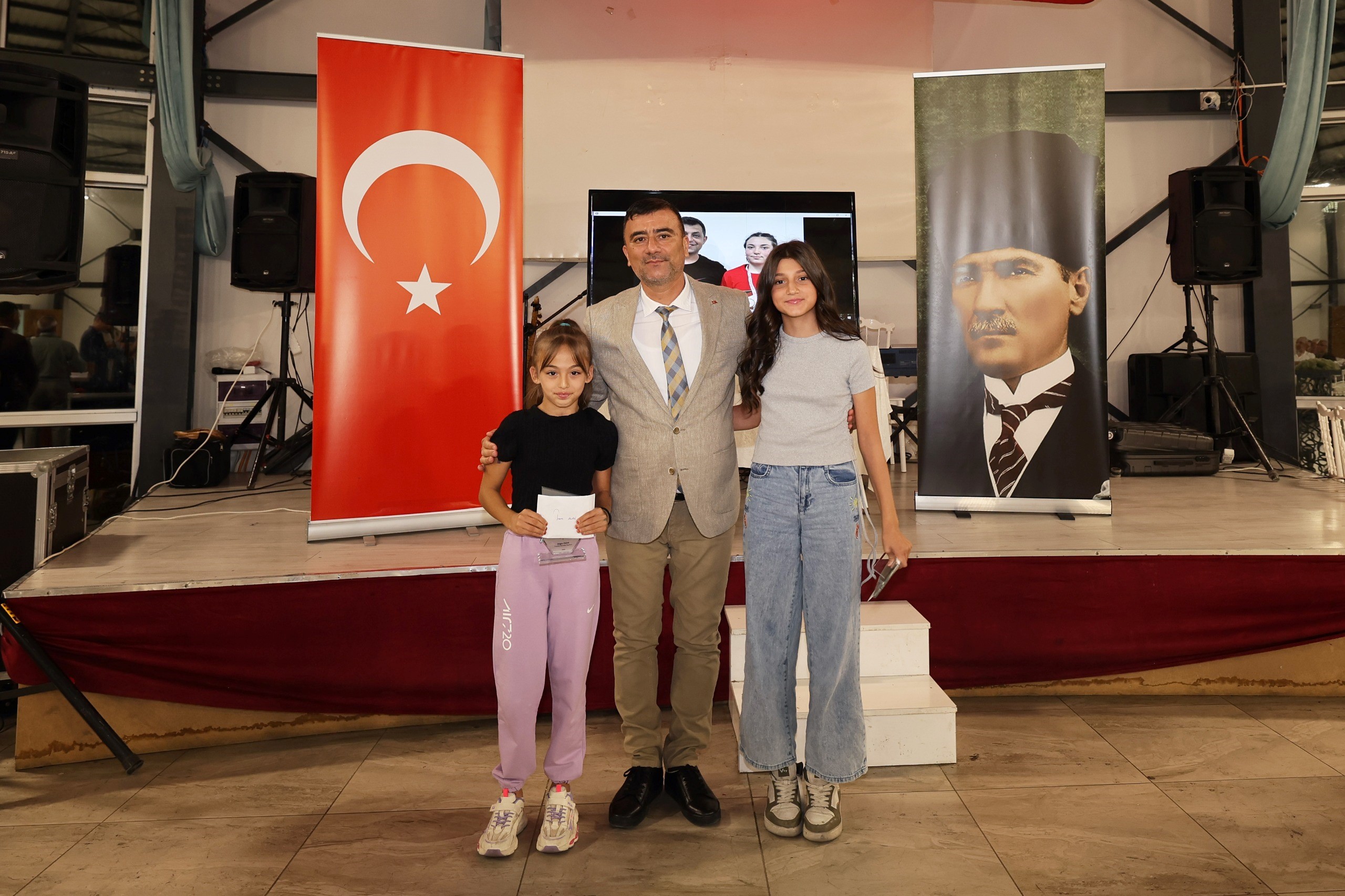 İŞKUR Müdürü Karakaya Başarılı Sporcuları Takdir Etti
