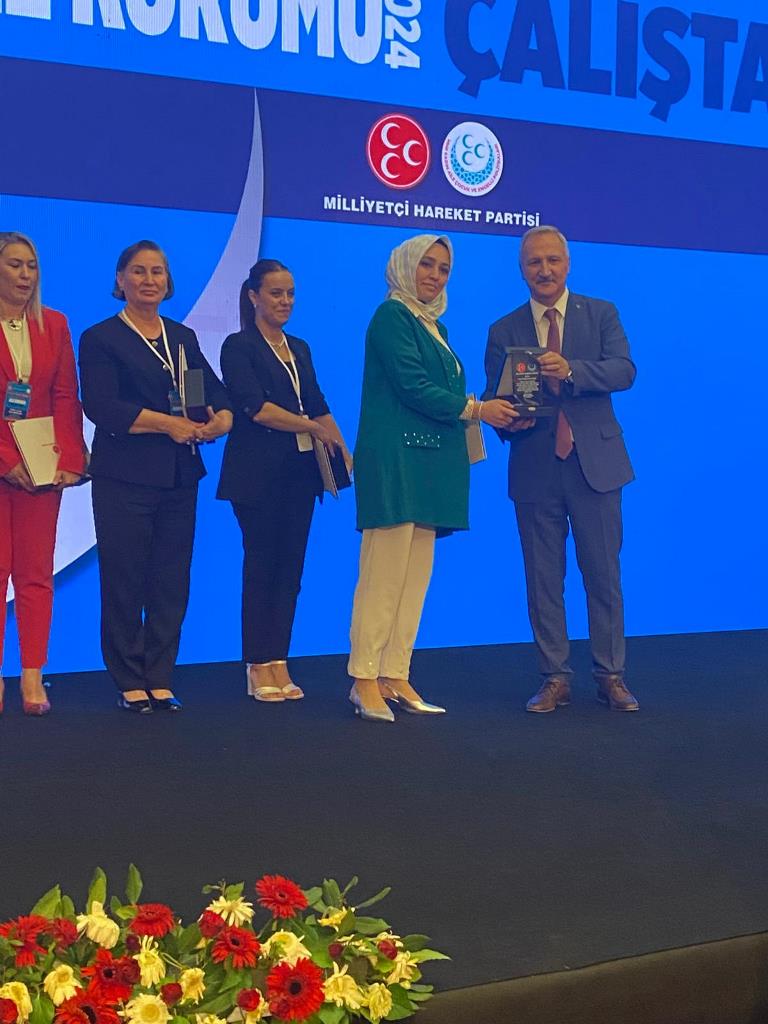 MHP'NİN "AİLE KURUMU ÇALIŞTAYI" TAMAMLANDI