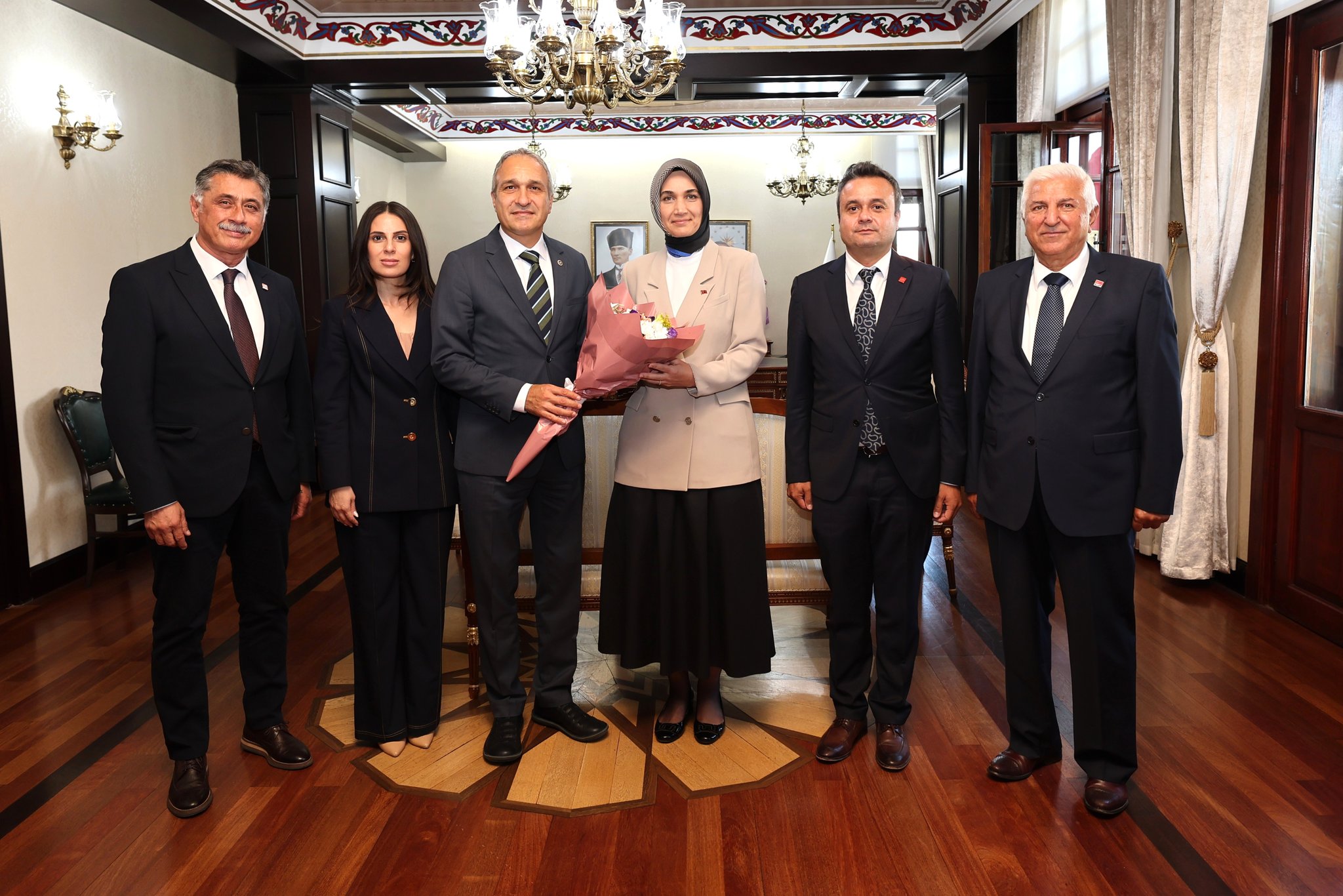 Vali Yiğitbaşı, CHP Heyetini Makamında Kabul Etti