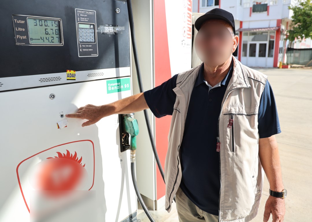 "Beni öldürseler de vermeyeceğim" 10 milyon dolar haraç vermeyince petrol istasyonunu ve kafesini böyle kundakladılar