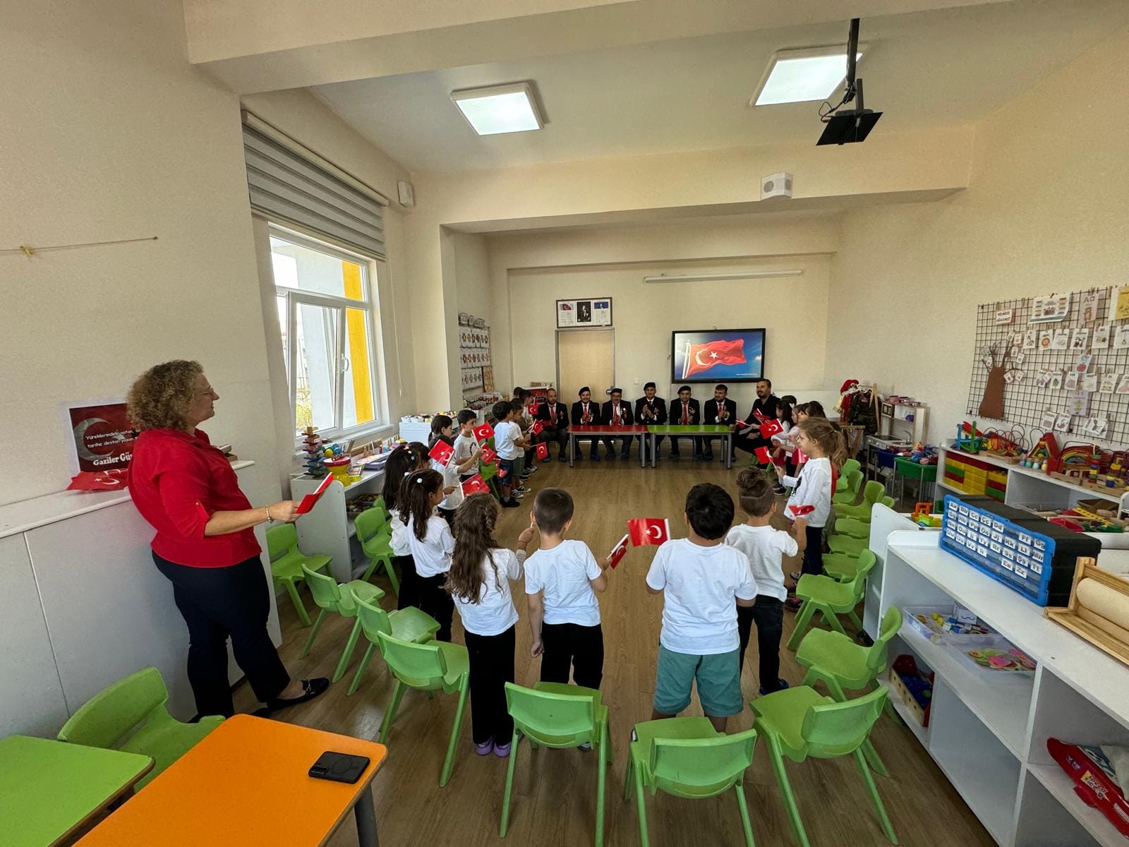 Minik Kalplerden Gazilere Anlamlı Ziyaret