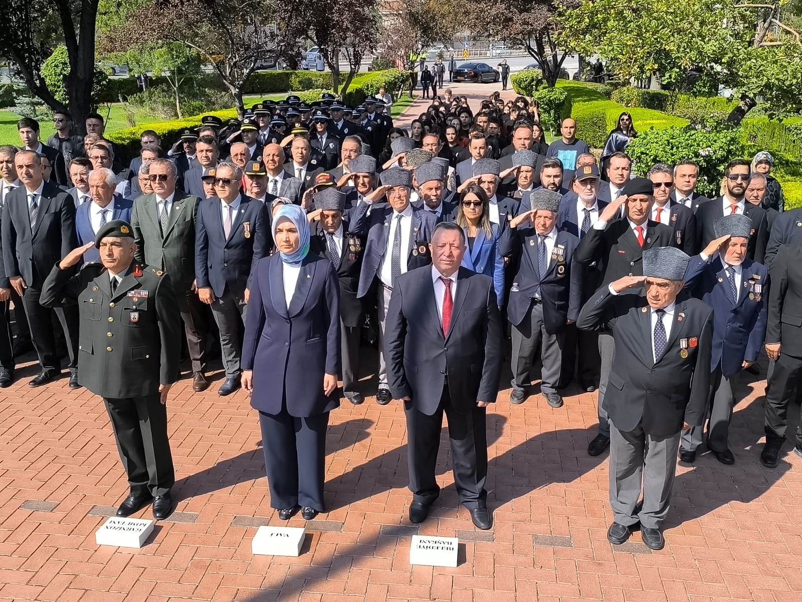 “19 Eylül Vatan Uğruna Canlarını Adayanların Günüdür”
