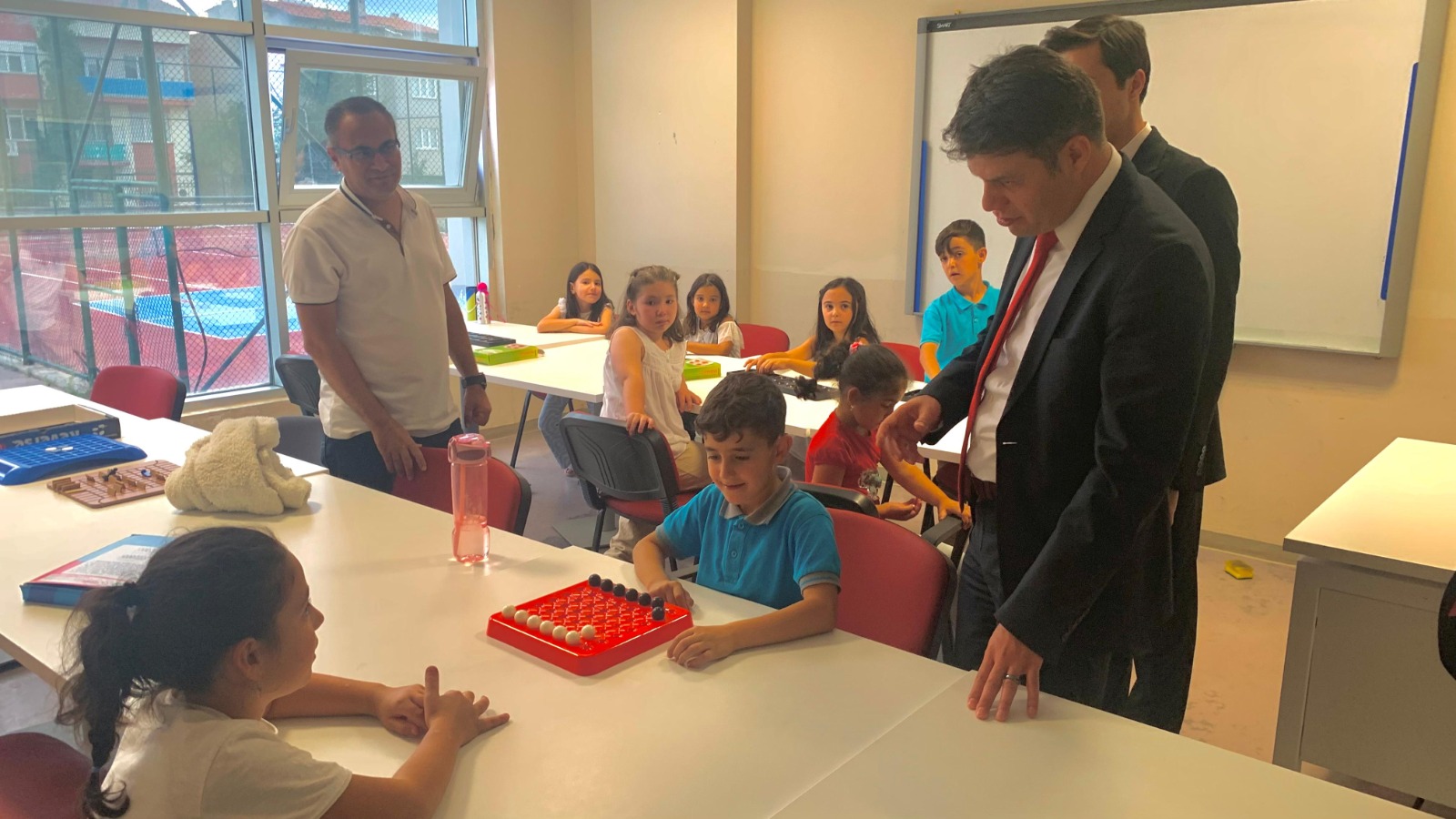 KAYMAKAM ÇENGEL ÖĞRENCİLERİ İHMAL ETMİYOR