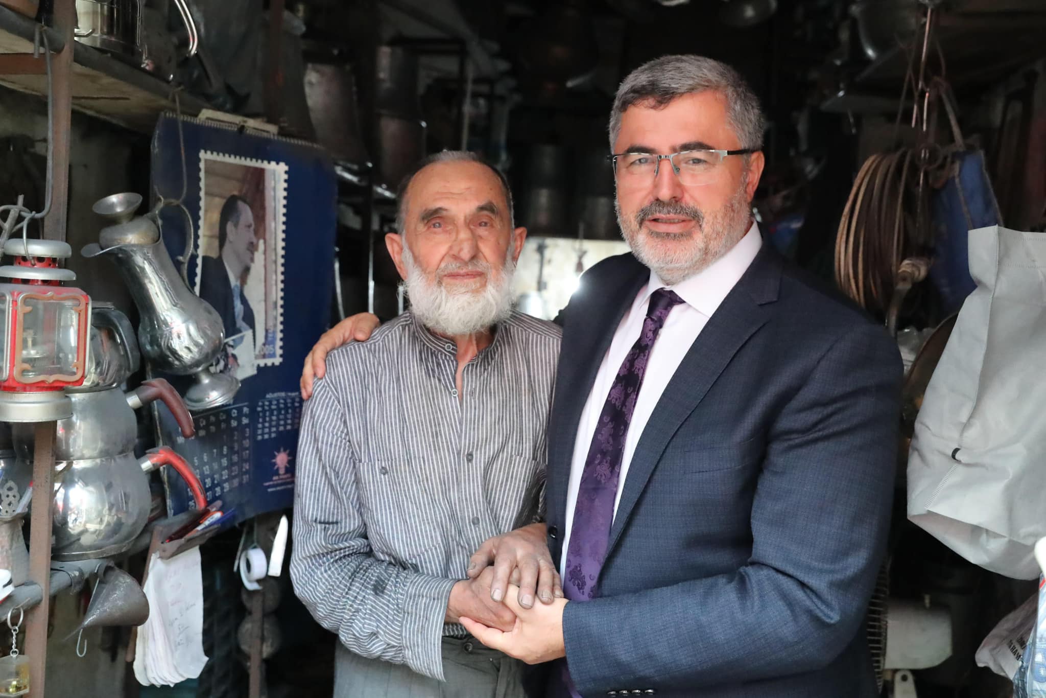 Özkaya, Bedesten ve Taşhan'da Esnaf ve Vatandaşlarla Buluştu
