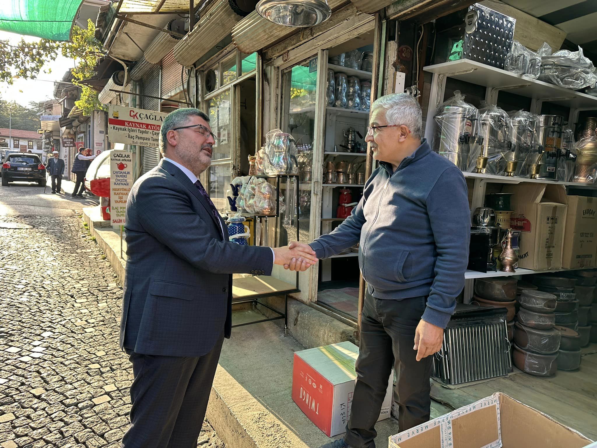 Özkaya, Bedesten ve Taşhan'da Esnaf ve Vatandaşlarla Buluştu