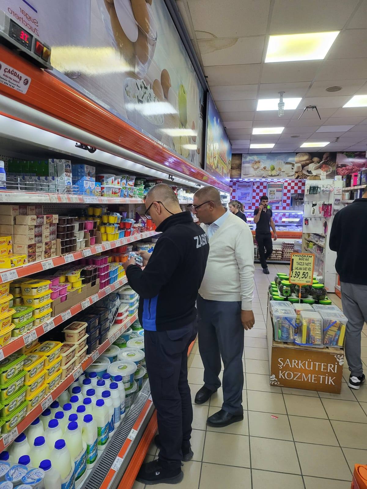 Emirdağ'da Marketlere Sıkı Denetim
